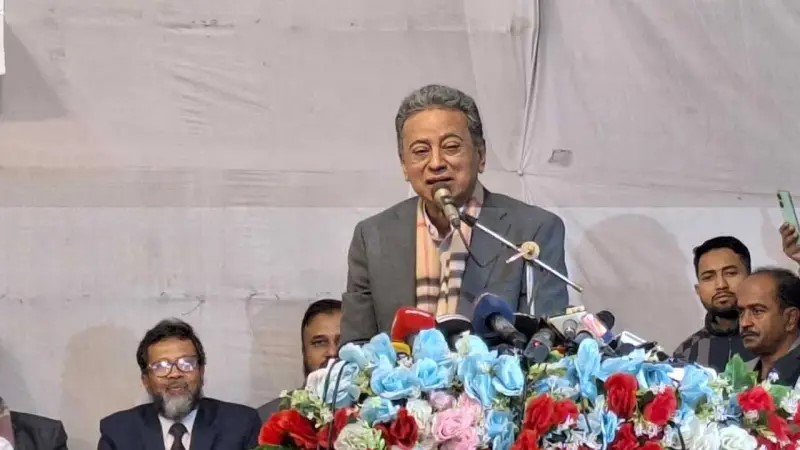 গণতন্ত্রের বাইরে অন্য উদ্দেশ্য থাকলে সরকার সংকটে পড়বে: আমীর খসরু